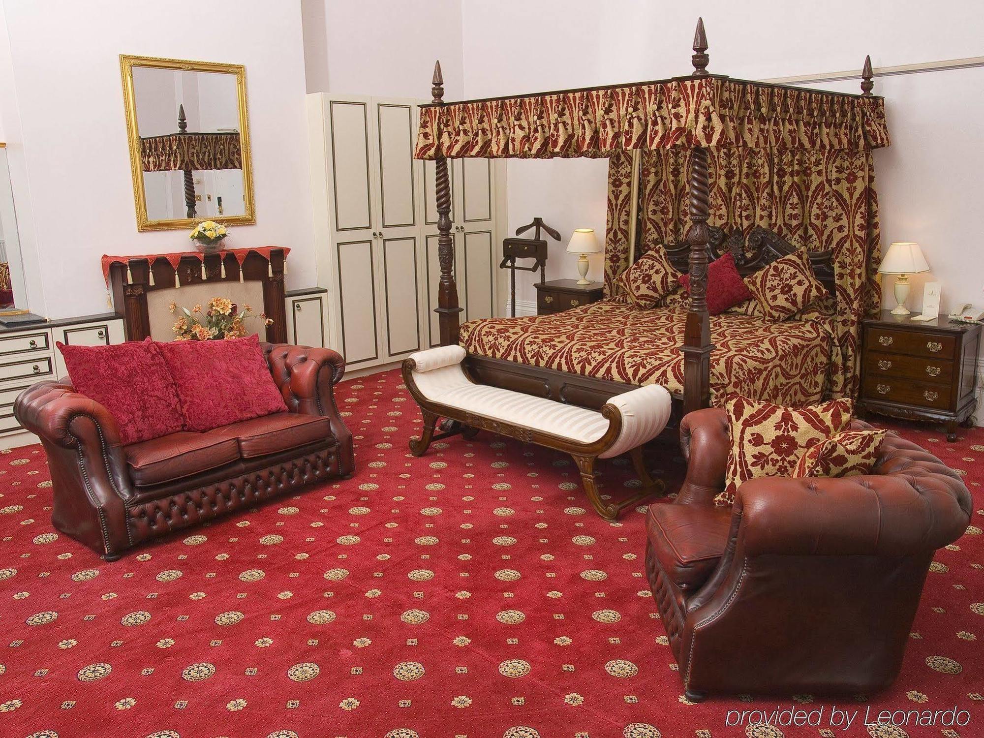 The Mansion Lions Hotel Eastbourne Room photo
